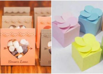 Souvenir avec du papier simple avec des moules