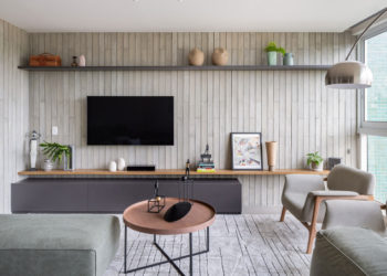 Le modernisme de Brasilia est imprimé sur des lattes de ciment dans cet appartement de 160 m²