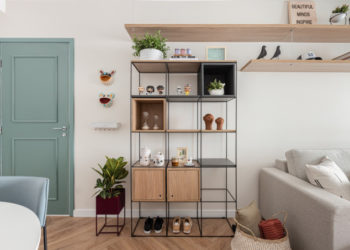 Apartamento pequeno com boas ideias e detalhes coloridos