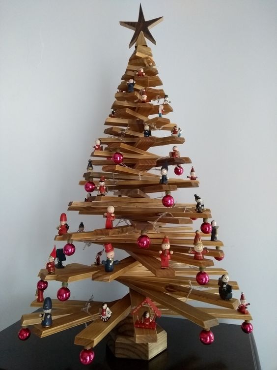 Sapin de Noël en bois