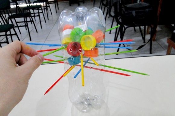 jouet de bouteille en PET recyclé