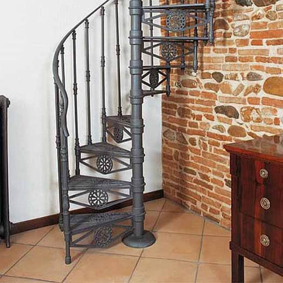 Le choix de la conception d'un escalier en colimaçon au deuxième étage