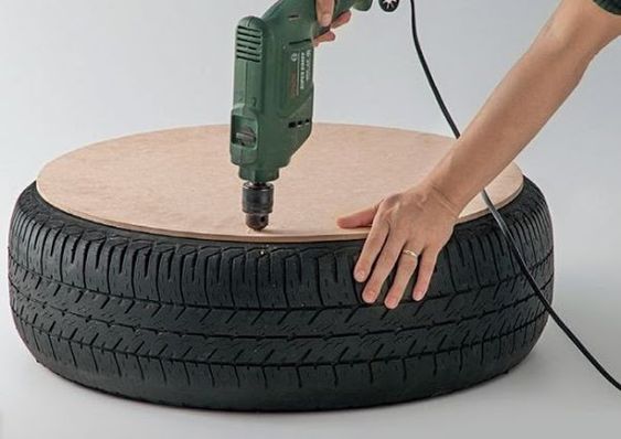 fixation du panneau mdf sur la bouffée de pneu