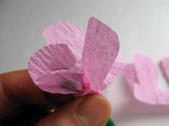Fleur en papier crépon pas à pas