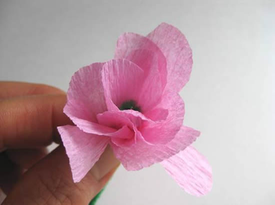 Fleur en papier crépon facile à faire