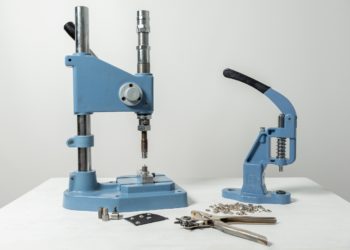 11 Meilleure machine à fabriquer des boutons [Reviews & Buyer’s Guide]