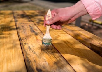 9 meilleures teintures pour terrasses aujourd&rsquo;hui [Reviews & Buyer’s Guide]