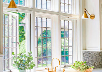 Intérieurs de décoration traditionnelle