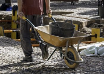 9 meilleures brouettes pour béton de 2021 |  Guide de l’acheteur