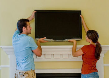 Comment déplacer le téléviseur à écran plat