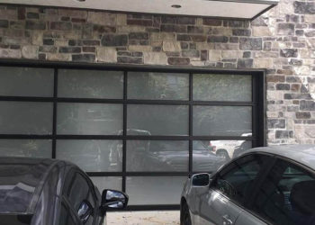 Éléments à considérer lors de la sélection d&rsquo;une entreprise d&rsquo;installation et de réparation de portes