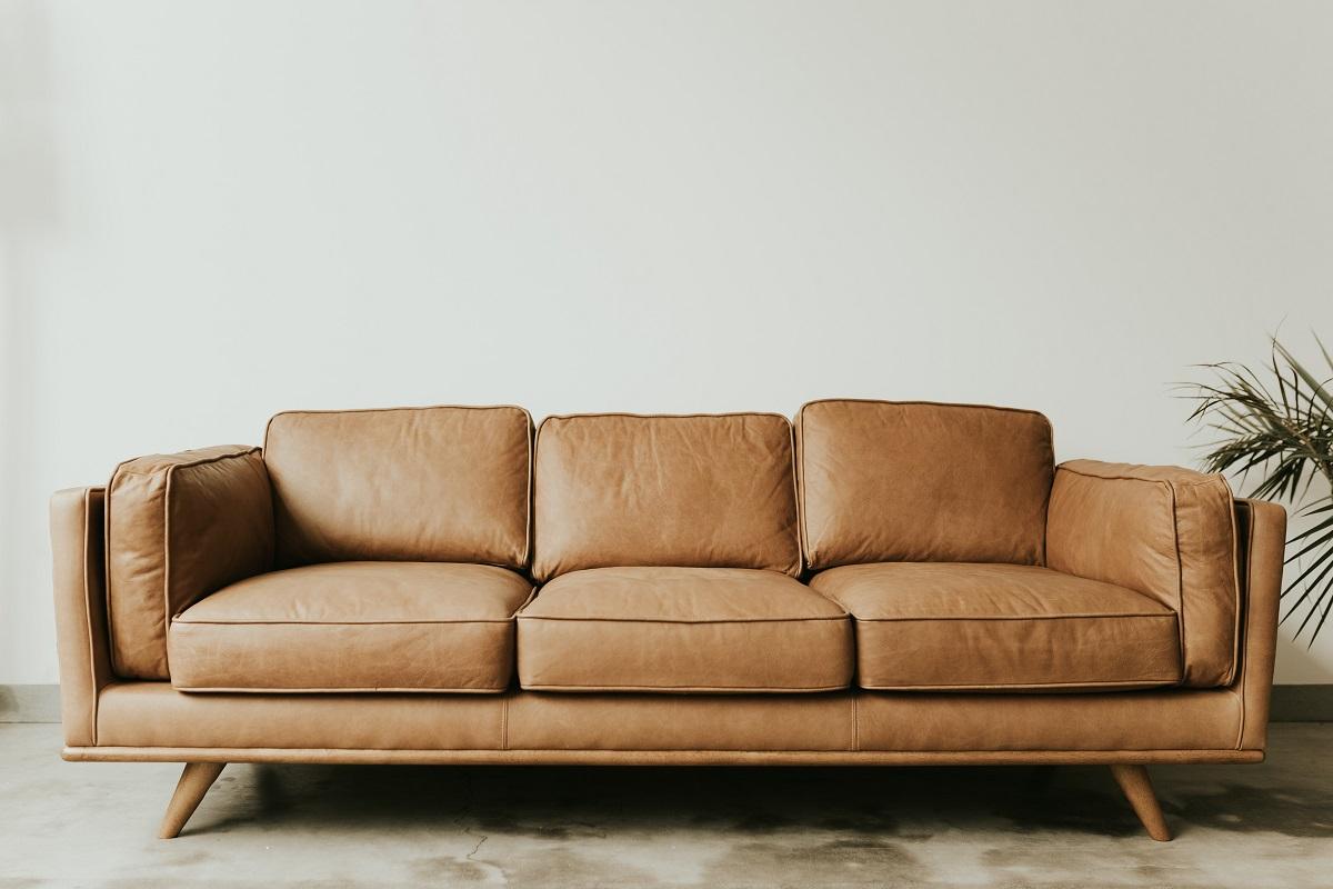 Canapé en cuir moderne du milieu du siècle