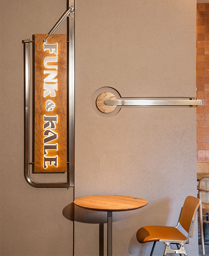 funk chou frisé das lab 6