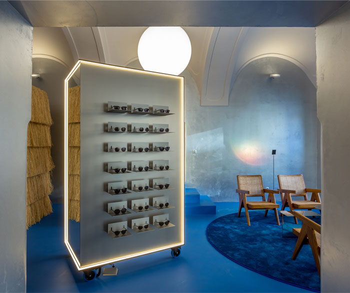 Magasin phare de Lunet par Bogdan Ciocodeică Studio magasin phare de lunet 9