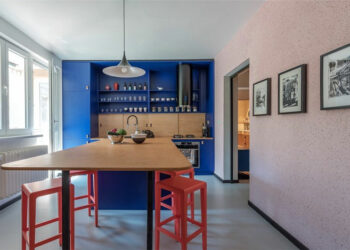 Appartement urbain moderne fabriqué à la main par Ditta Atelier