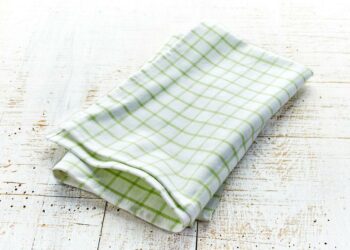 Comment Degraisser un chiffon ?