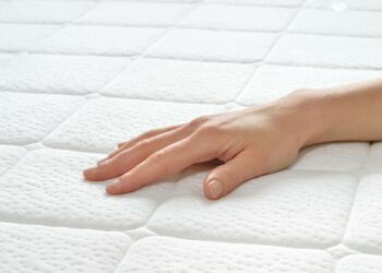 Comment Déjaunir un matelas ?