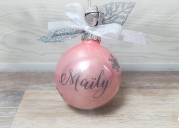 Comment Ecrire prénom sur boule de Noël ?