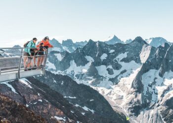 Comment accéder au belvédère des Ecrins ?