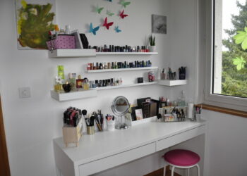 Comment agencer sa coiffeuse ?