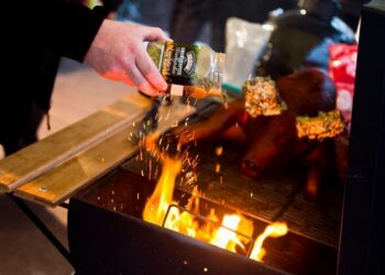 Comment allumer sciure pour fumage ?