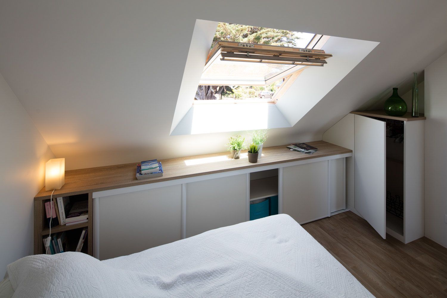 Comment aménagement chambre rangement sous pente