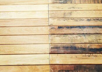 Comment blanchir du bois naturellement ?