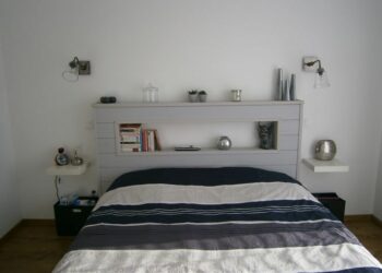 Comment cacher une tête de lit moche ?