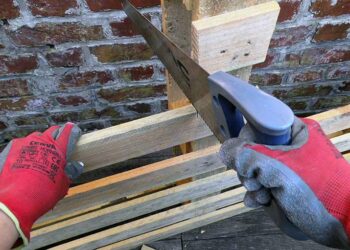 Comment coller de la corde sur un touret ?