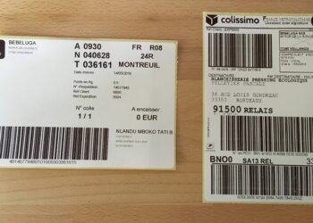 Comment coller une étiquette de retour ?