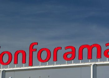 Comment contacter la direction de Conforama ?