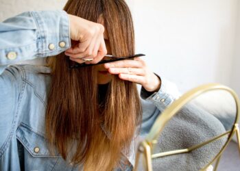 Comment couper ses cheveux pour faire un don ?