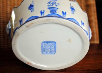 Comment dater une porcelaine ?