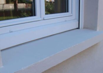 Comment décorer un rebord de fenêtre extérieur ?