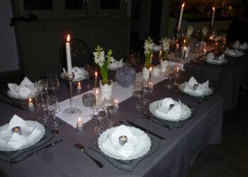 Comment décorer une table pour le Nouvel An ?