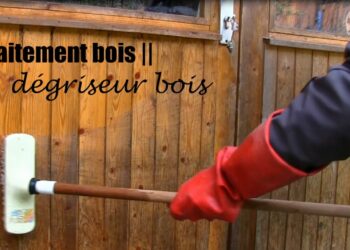 Comment dégriser du bois naturellement ?