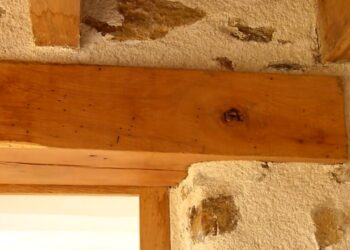 Comment détacher du bois naturel ?