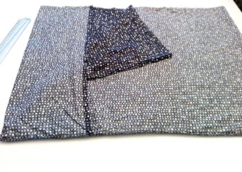 Comment détacher une taie d'oreiller ?