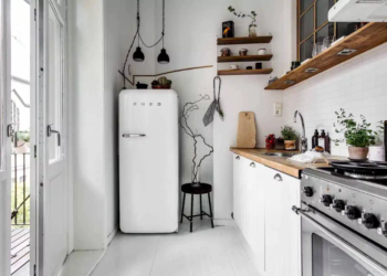 Comment éclairer son plan de travail ?