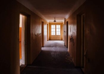 Comment éclairer un couloir sans électricité ?