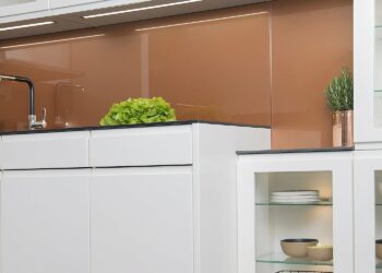 Comment éclairer un plan de travail cuisine ?