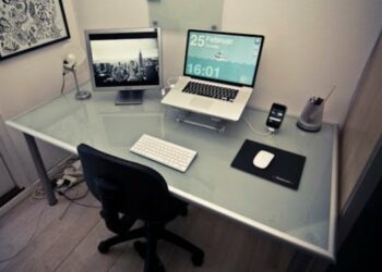 Comment embellir son bureau au travail ?