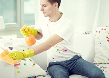 Comment enlever le pipi sur canapé ?