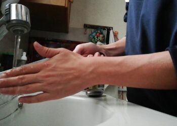 Comment enlever odeur sisal ?