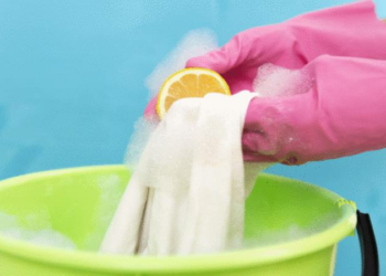 Comment enlever taches d'encre de stylo sur vêtement ?