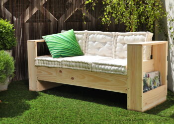 Comment fabriquer un canapé en bois de palette ?