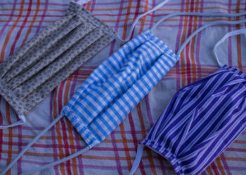 Comment fabriquer un coquelicot en tissu ?