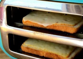 Comment faire des toasts au four ?