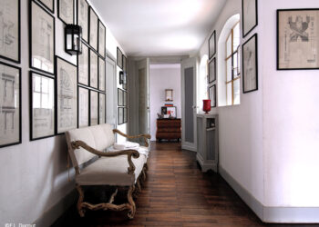 Comment faire paraître un couloir plus large ?