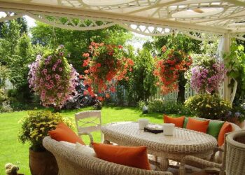 Comment faire paraître un petit jardin plus grand ?